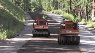 D6   Chip Seal Crew   Hwy 126