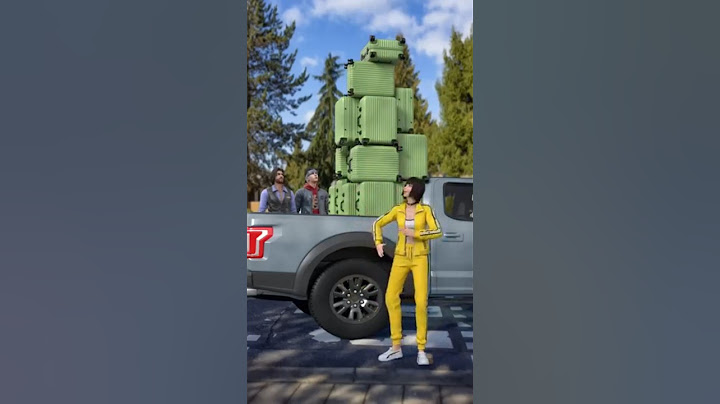 Andrew and Maxim said my luggage is too much, what do you think? 🤔🧳 #freefire | Free Fire Official