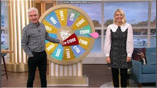 Holly Willoughby - Black Tights & Heels - 221121