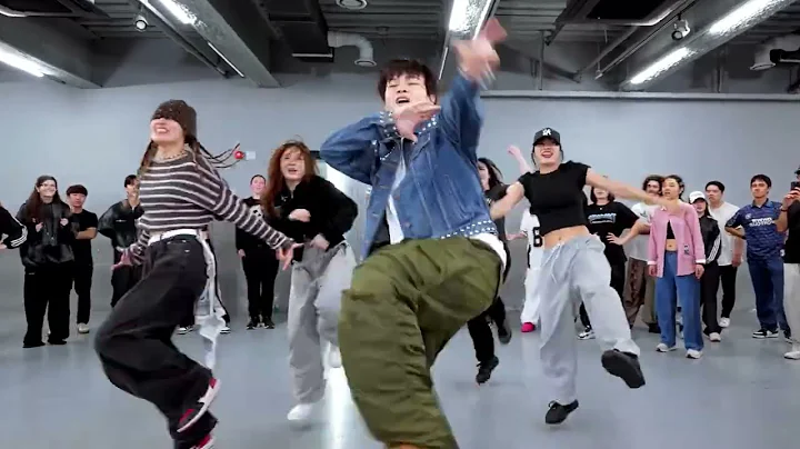 (MIRRORED) ROSÉ & Bruno Mars - 'APT.'  [1 MILLION Dance Studio Yechan]