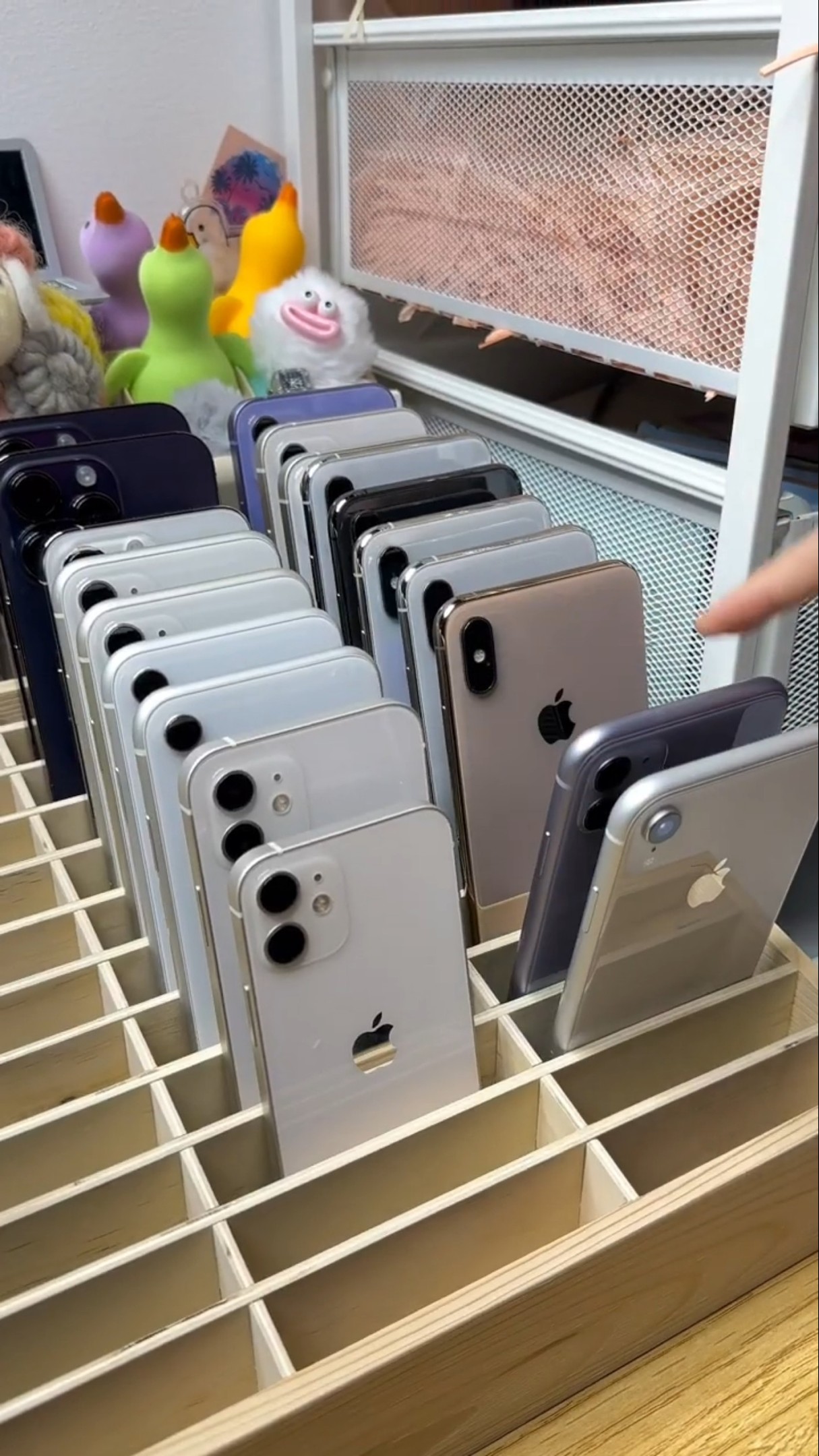 iPhone XS Max Gift Box Immersive Packaging #shorts