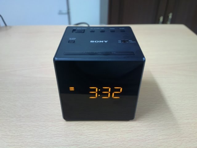 Sony ICF-C1T AM/FM Desktop Dual Alarm Clock Radio Black Used Excellent 