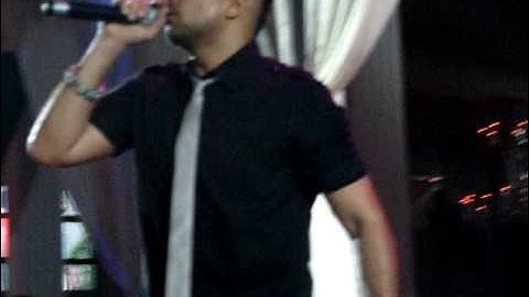 Sean Paul - Hold my hand live @Turabo 2010