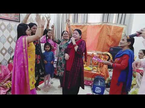 नचो नचो नचो रूत नचने दी आई है#withlyrics #krishna#bhajan#viral #youtubeshorts#trending #dancebhajan