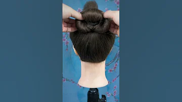تسريحة كعكة للشعر Fyptiktok Fypシ اكسبلور فولو صباح الخير Hairstyle Shorts Hair Hairstylist 