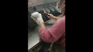 this is a perfect combination of people and solid brush glue machine!（http://www.jsgulanhui.cn/)