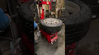 The show don’t stop because of the rain! #carproblems #tireshop #workflow #sundayfunday #automobile
