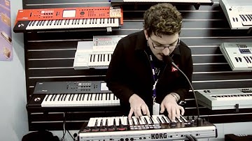 Korg R3 Synthesizer Vocoder Demo