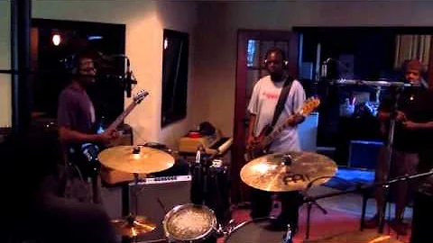 AMUL9 in the studio w/ Earl Hudson of Bad Brains f...
