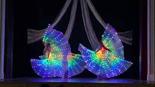 Taneční skupina Warda - ORIENT DIVAS SHOW 2023 - LED křídla ISIS