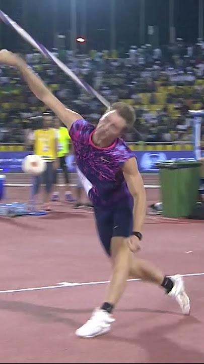 Just Thomas Rholer 🇩🇪 giving the cameraman 🎥 a scare 😮💪#DiamondLeague 💎 #athletics #javelin