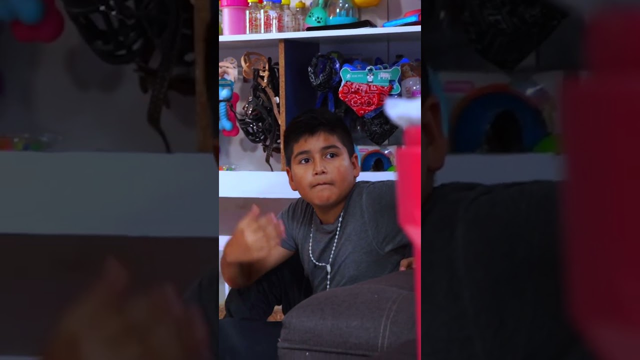 Este niño no dudó en salvarla. Parte 3