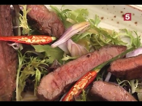 Видео рецепт Теплый салат с говядиной