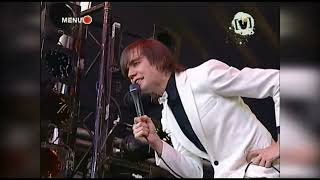 The Hives - Missing Link (Live - Big Day Out, Sydney, Australia, 2005)