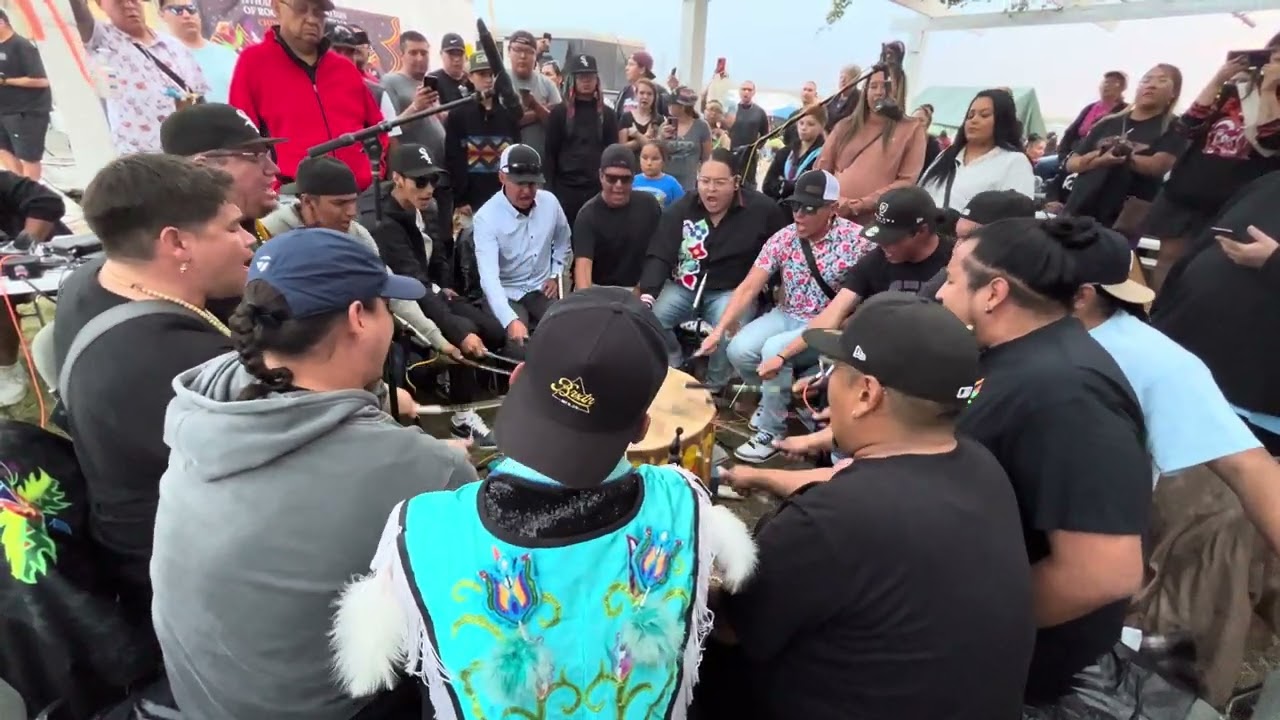 Host drums Walking Buffalo & Motown Saturday night grand entry @ Rocky Boy powwow 2023