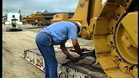 Loading, Transporting & Unloading Heavy Equipment