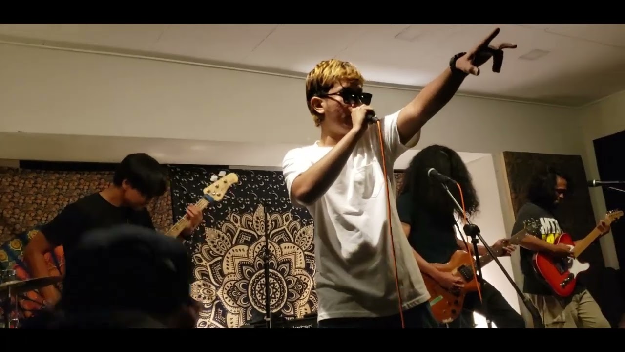 Valencies - How I Feel | [Live] The Maleficent 4 Volume 8 : Grunge 2023