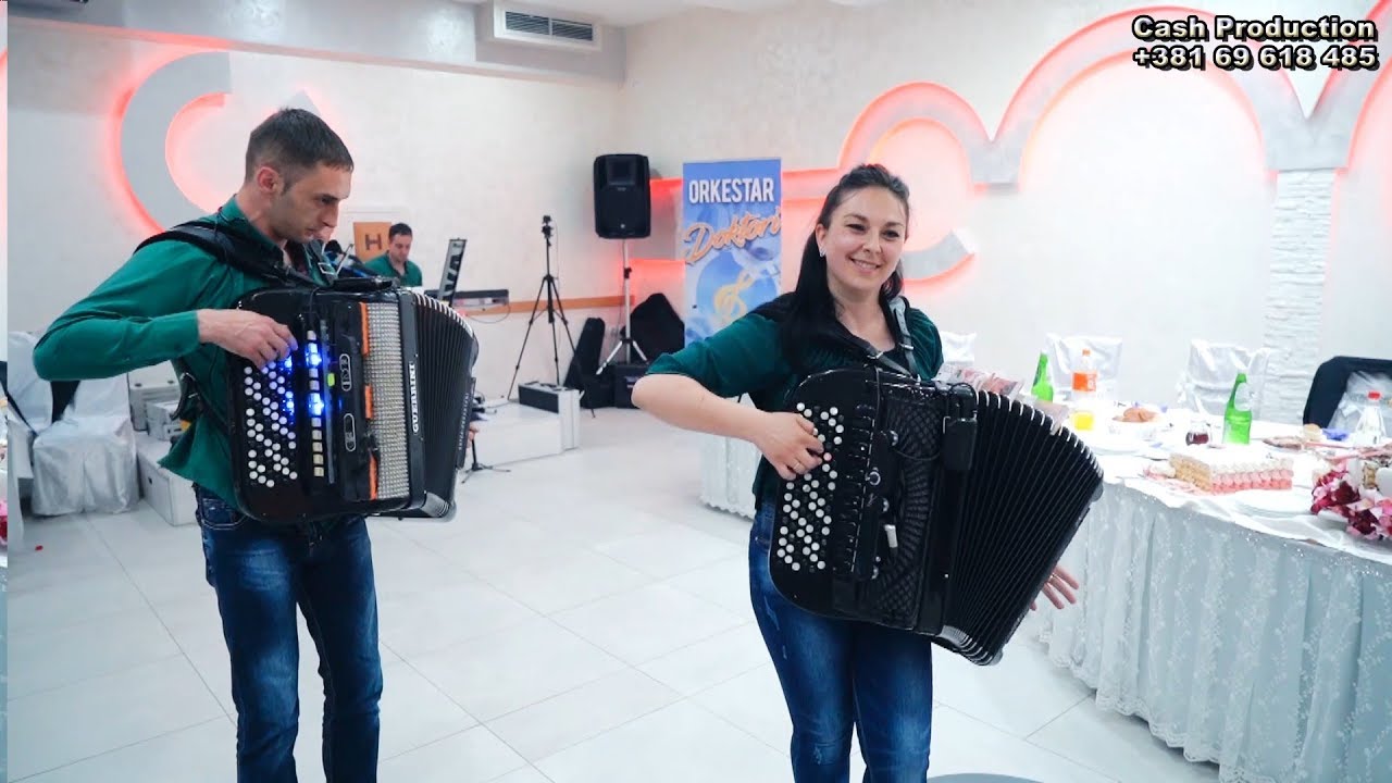 Milica Gogin & Orkestar Doktori - Pevacica svira jedno dobro kolo za kraj veselja #live #uzivo