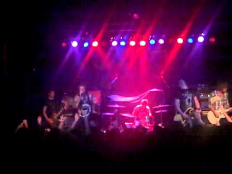 Memphis May Fire - Be Careful What You Wish For Live in Raleigh NC