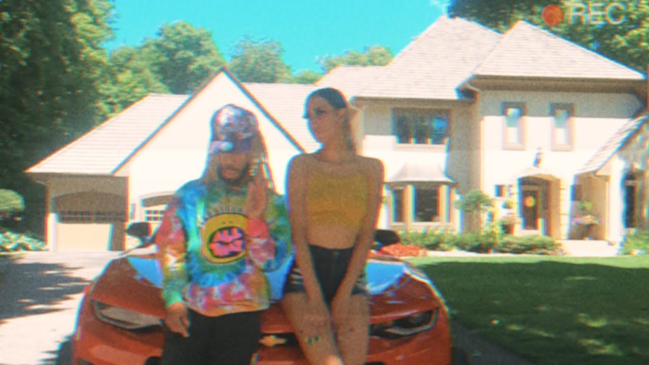 Starlight Jones - Lmk (featuring Elisha Forever) auf YouTube ansehen Starlight Jones - Lmk (featuring Elisha Forever) auf YouTube ansehen