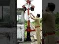 Gate men signal change #youtubeshorts #viralvideo #viralshorts #trendingshorts