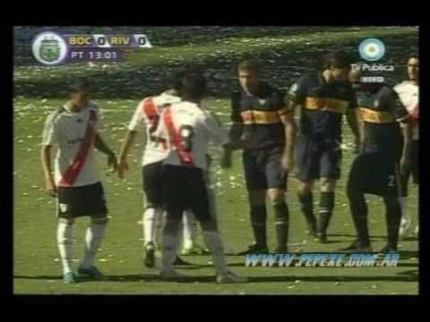 (Clausura 2010) Boca 2-0 River || 1 gol Gary Medel...
