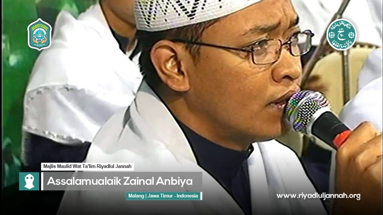 Lirik Assalamualaik : Teks Ya Robbi Sholli Ala Muhammad - Terkait Teks