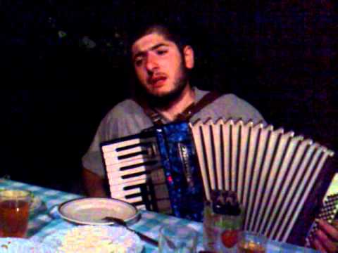 რაჭული სიმღერა \"ქვაგახეთქილა\"