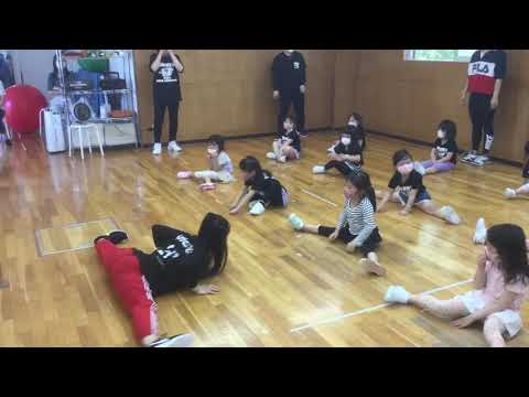柔軟体操ストレッチ リトミック体操日曜日クラス キッズガーデン武蔵小杉教室 指導 梶原和歌子 小林杏純 石田恵也 深野朋果 2021,5,9 元住吉 新丸子