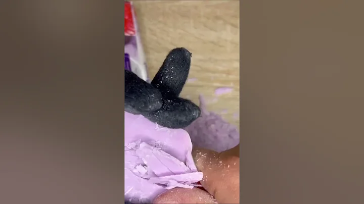 ASMR 💖 So Satisfying ASMR Video💕#shorts #asmr #soapcutting #soapcrushing