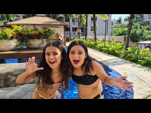 Desafio na piscina *Pool* - MARI BRITO COM VOCÊS