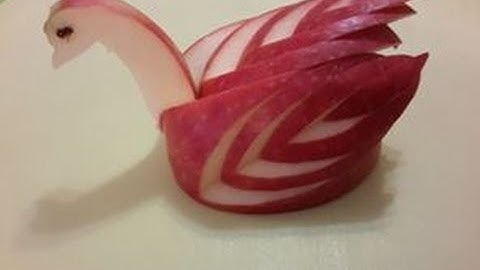 Cách tỉa Thiên nga từ quả táo-Carving Apple Swan - Apfelschwan Schnitzen - .