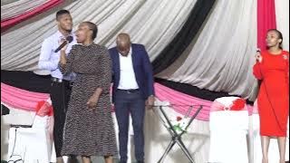 ZONKE IZINDLELA ZAKHE_LIVE GOD'S ARMY