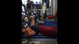 Female Bodybuilder Bench Press Workout For Chest At Gym Gym Life Official