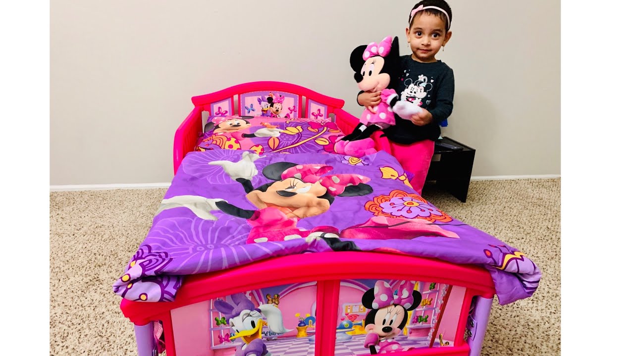 minnie mouse plastic bed