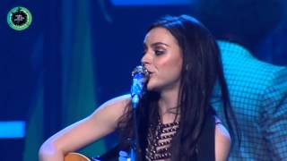 Video thumbnail of "Night of the Proms | Amy Macdonald This is the life - Poland 2014"