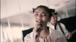 Sunday With Rose - Ketika Kau Pergi (Official Music Video)