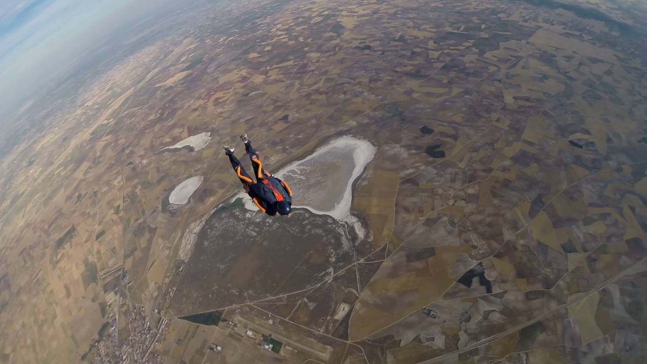 Ivan on his skydiving course with Learn Skydiving YouTube