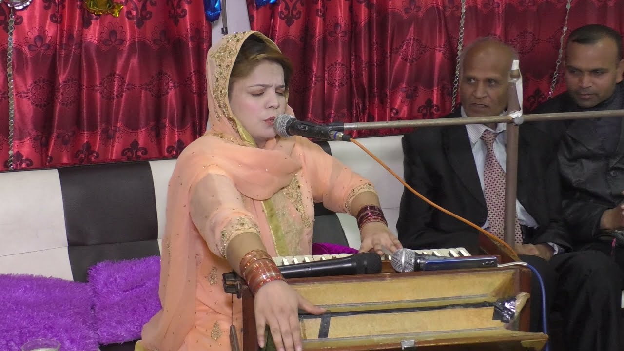 Zinda Khuda K Charnu Mai Aa K Worship Song b Gospel Singer  sisRuth Amjad
