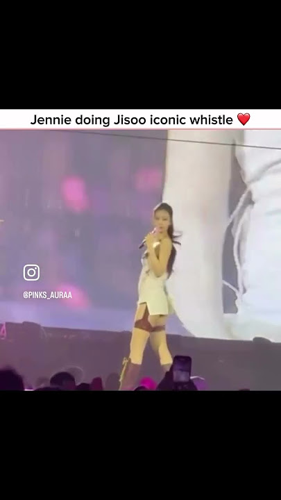 Jisoo whistle vs jennie whistle #blackpink #blackpinkg #rosé #blqckpink #carsongs #yiso #squareup