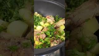 FLAVOR PACKED HOMEMADE ONE POT BEEF & HERB POTATOES DINNER! #shorts #foodlover #foodie #food #asmr