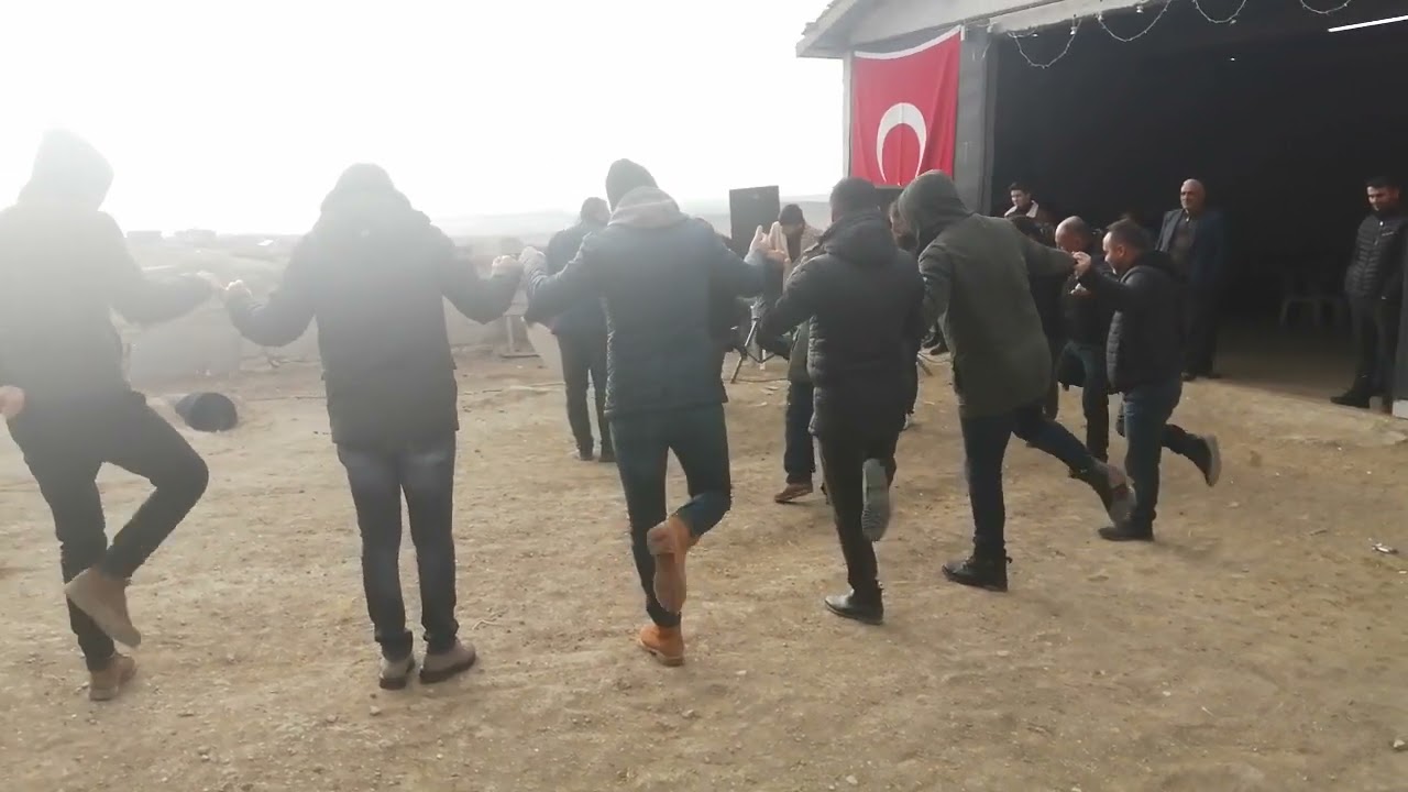 ANKARA GÖLBAŞI EMİRLER KÖYÜ HALAY