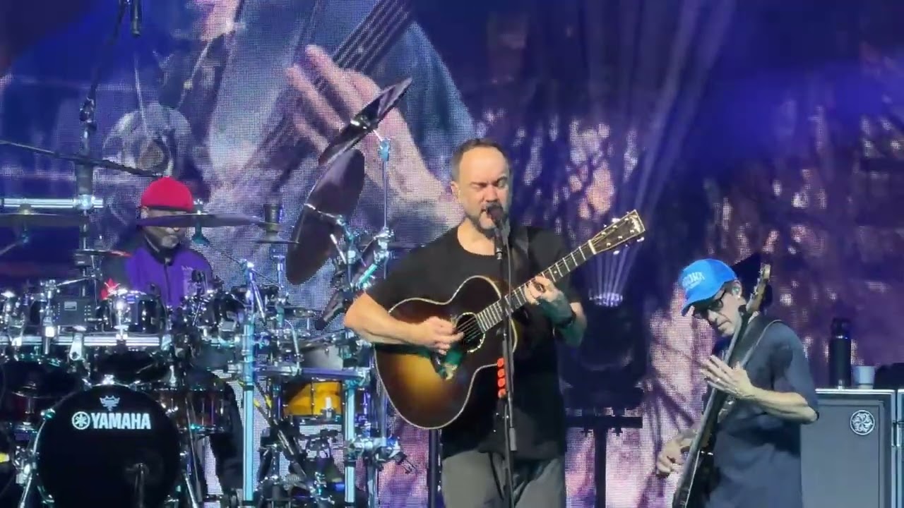 Watch Dave Matthews Band Perform 