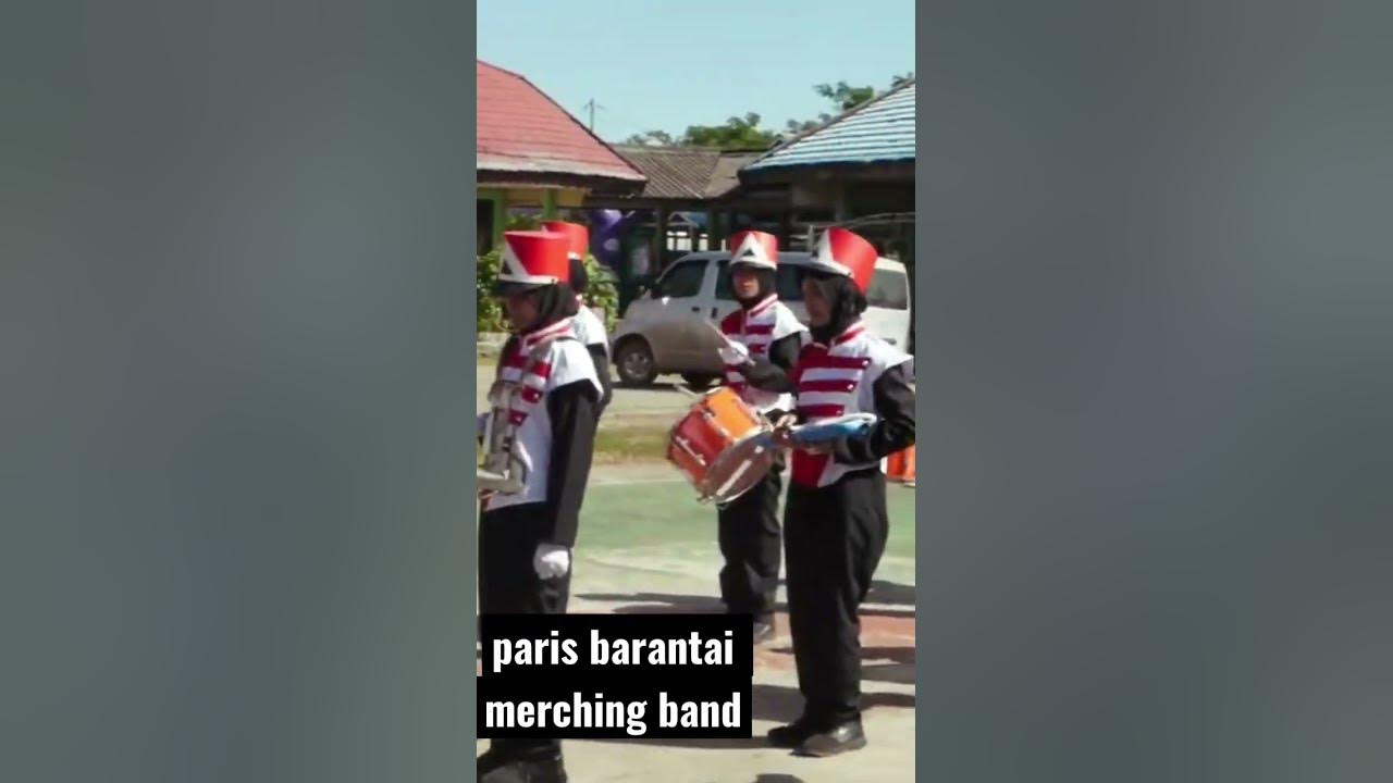 Paris Barantai versi Marching Band Paris Barantai versi Marching Band