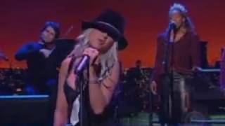 Christina Aguilera. Beautiful. Live Performance.