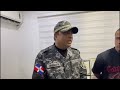 Buscado por la policía se entrega