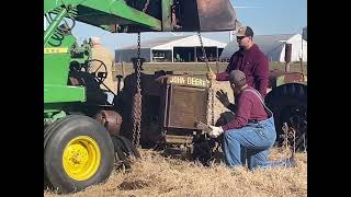 Road Trip!  Let's Go Look at a Special John Deere D!  The DI Story - Part One.