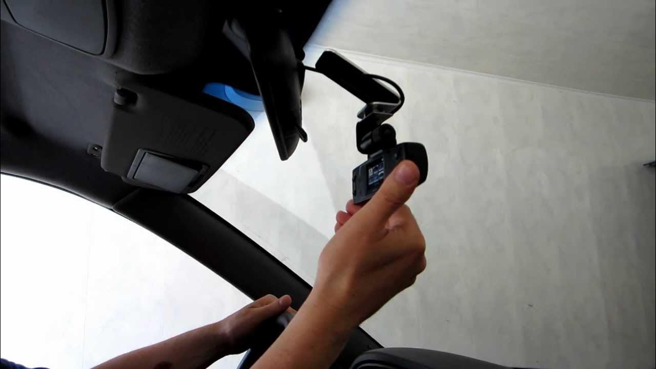 Кронштейн для регистратора stealth на лобовое стекло. Универсальный держатель для видеорегистратора в машину. Держатель для видеорегистратора без присоски. Как снять крепление видеорегистратора. Крепёж для видеорегистратора на лобовое стекло.