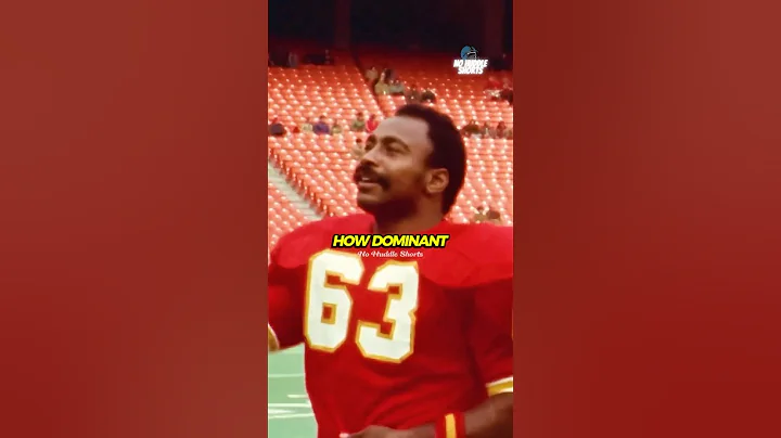 Ray Lewis Gives His Top 3 Linebackers All Time 😮