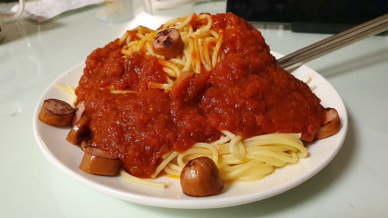 How to make Spaghetti with Sausages 
